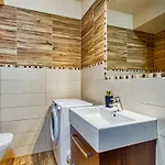 Cicha By Royal Aparts Апартаменты *