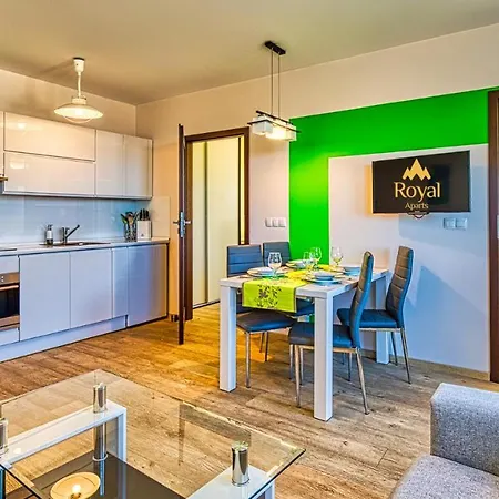 Apartment Cicha By Royal Aparts