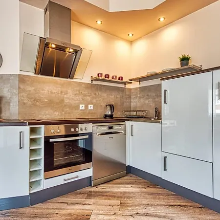 Apartment Cicha By Royal Aparts
