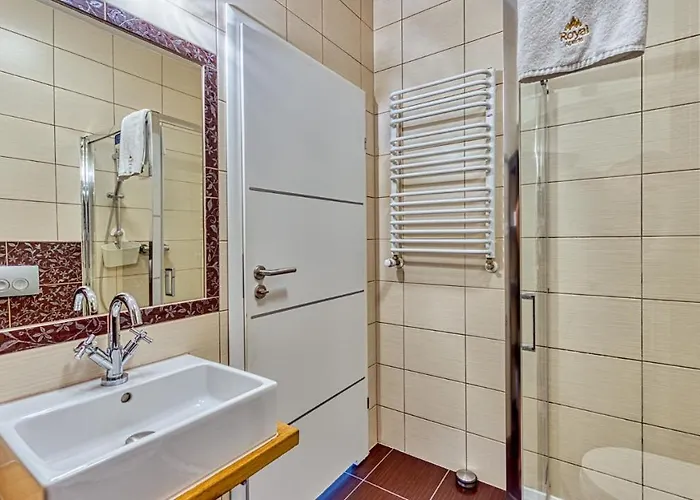 Cicha By Royal Aparts